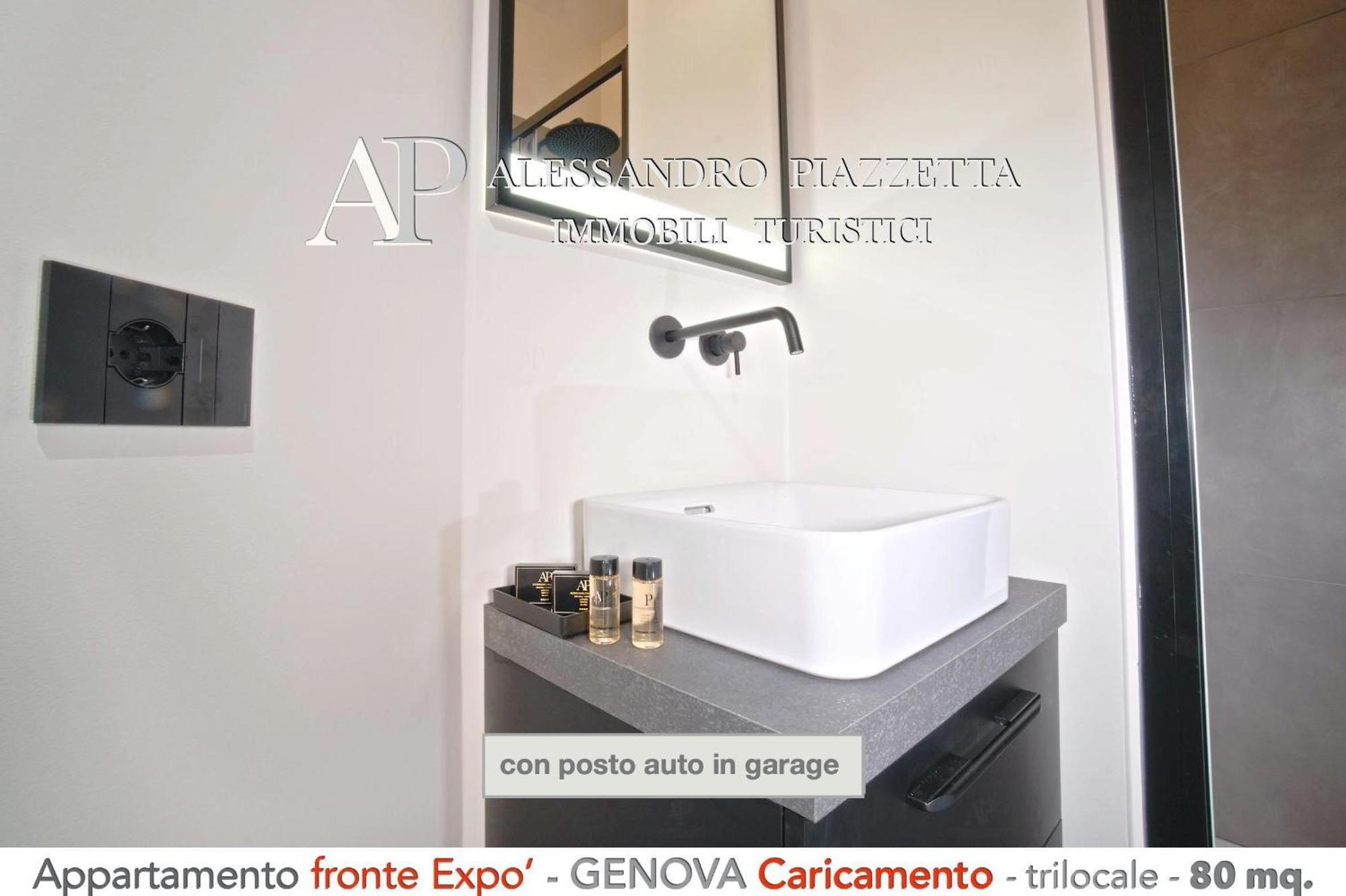 Cavour Luxury Sea View Lägenhet Genua Exteriör bild