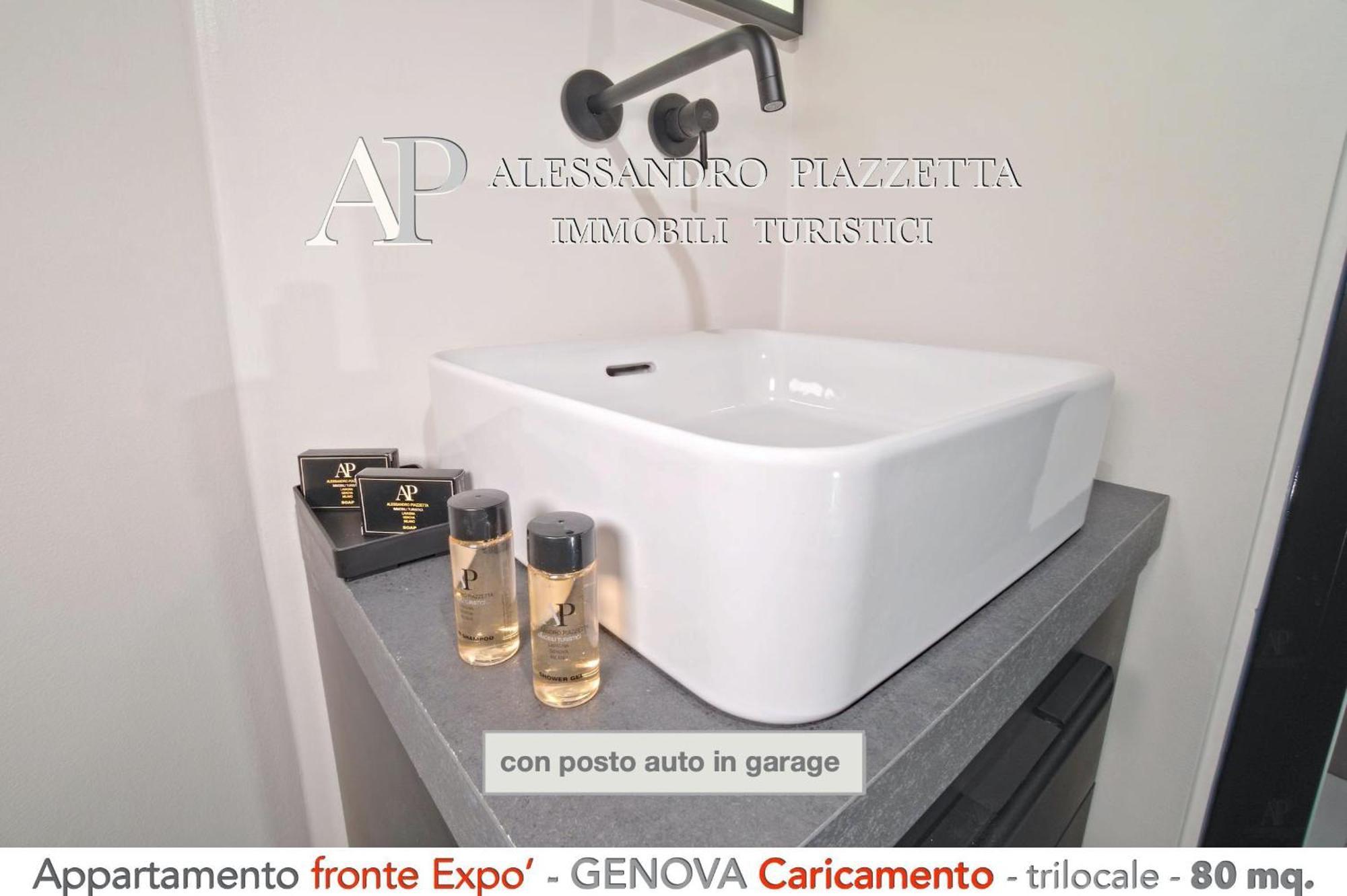 Cavour Luxury Sea View Lägenhet Genua Exteriör bild